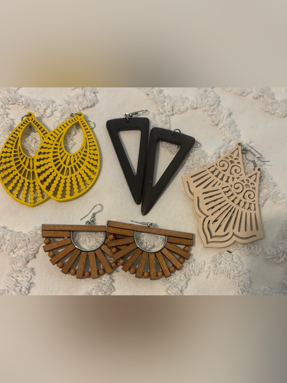 Paparazzi earrings